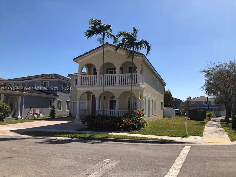 6 bedroom SingleFamilyResidence at 13986 SW 276th Way, Mandarin Lakes, Homestead — photo 2