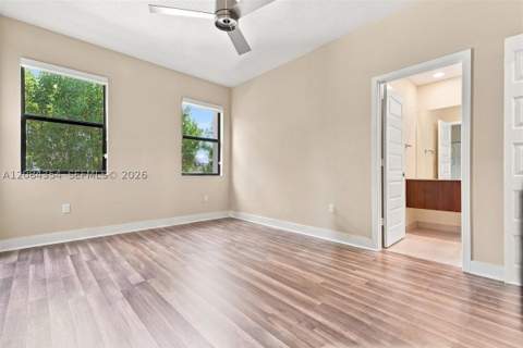 10455 NW 82nd St 10, Doral FL - photo 16 of 42