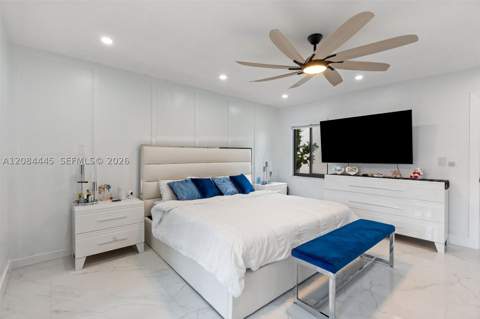 17374 NW 66th Pl, Hialeah FL - photo 17 of 32