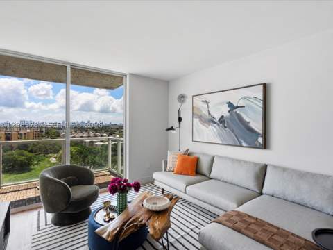 5077 NW 7th St 1117, Miami FL - photo 9 of 42