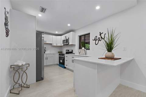 11000 SW 141st Ave, Miami FL - photo 16 of 53
