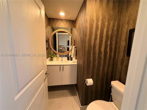 8316 NW 43rd St, Doral FL - photo 6 of 24
