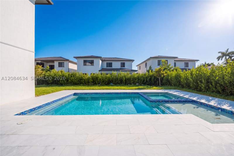 5 bedroom SingleFamilyResidence at 19581 NE 14th Ave, Greenview at Presidential, Miami — photo 4