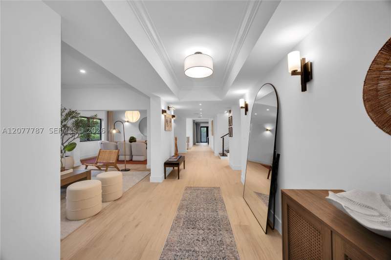 4 bedroom SingleFamilyResidence at 428 SW 19th Rd, Holleman Park, Miami — photo 2