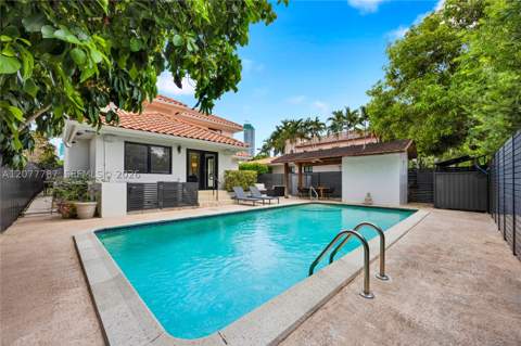 428 SW 19th Rd, Miami FL - photo 24 of 28