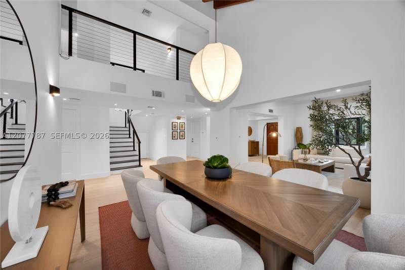 4 bedroom SingleFamilyResidence at 428 SW 19th Rd, Holleman Park, Miami — photo 5