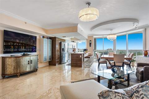 21205 Yacht Club Dr 2405+Den, Aventura FL - photo 10 of 37
