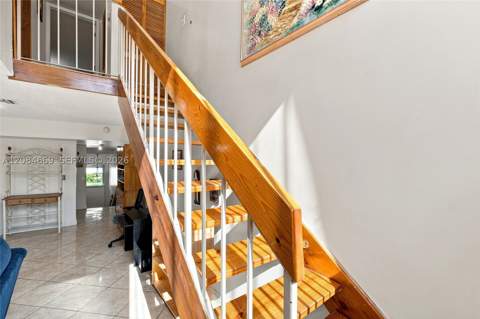 9905 NW 9th St Cir 12-21, Miami FL - photo 14 of 32