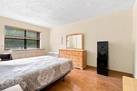 9905 NW 9th St Cir 12-21, Miami FL - photo 19 of 32