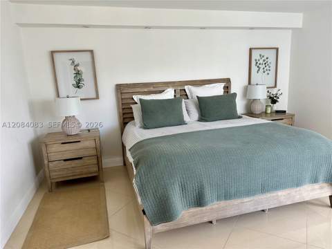 100 Bayview Dr 1405, Sunny Isles Beach FL - photo 23 of 46