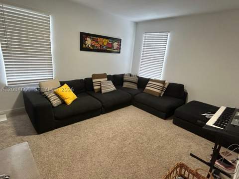 631 NE 4th Ter, Florida City FL - photo 13 of 108