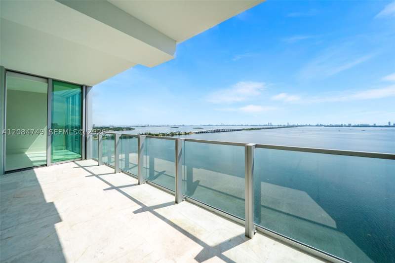 2 bedroom Condominium at 2900 NE 7th Ave 1603, Biscayne Beach Condo, Miami — photo 4
