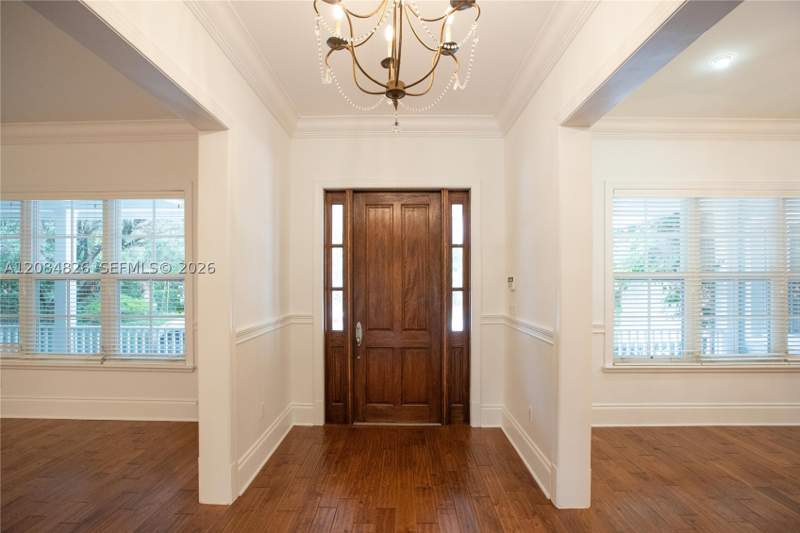 4 bedroom SingleFamilyResidence at 6500 SW 85th St, Snapper Creek Groves, Miami — photo 4