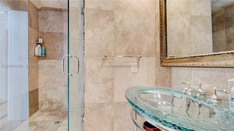 5640 Collins Ave 6B, Miami Beach FL - photo 17 of 39