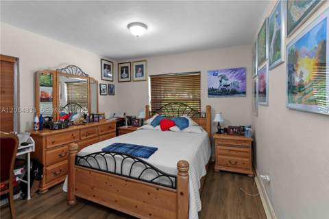 2532 SW 27th St, Miami FL - photo 9 of 50