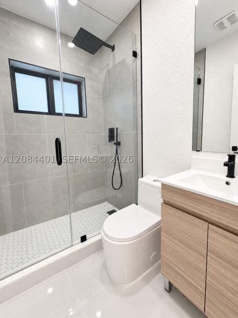 930 NE 163rd St, North Miami Beach FL - photo 9 of 24