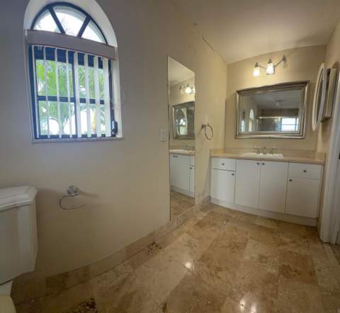 2390 NE 199th Street, Aventura FL - photo 23 of 38