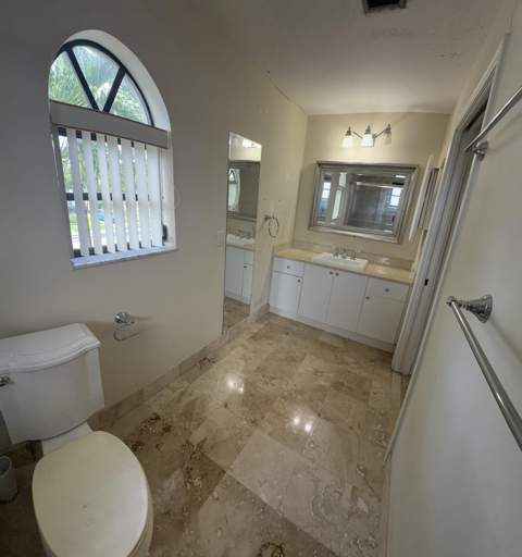 2390 NE 199th Street, Aventura FL - photo 24 of 38