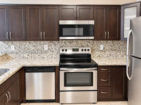 8906 W Flagler St 222, Miami FL - photo 12 of 39