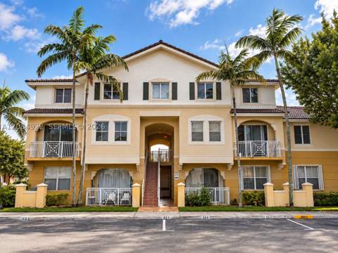 8906 W Flagler St 222, Miami FL - photo 7 of 39