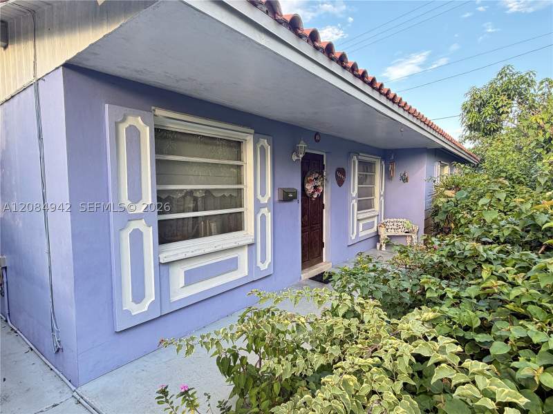 3 bedroom SingleFamilyResidence at 18495 NW 78th Ave, Palm Springs North Sec O, Miami — photo 2