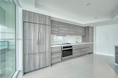 2127 Brickell Ave 1605, Miami FL - photo 13 of 36