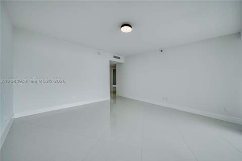2127 Brickell Ave 1605, Miami FL - photo 18 of 36