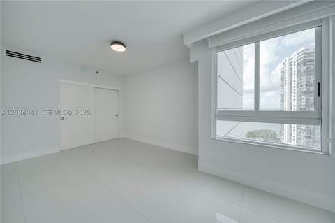 2127 Brickell Ave 1605, Miami FL - photo 24 of 36