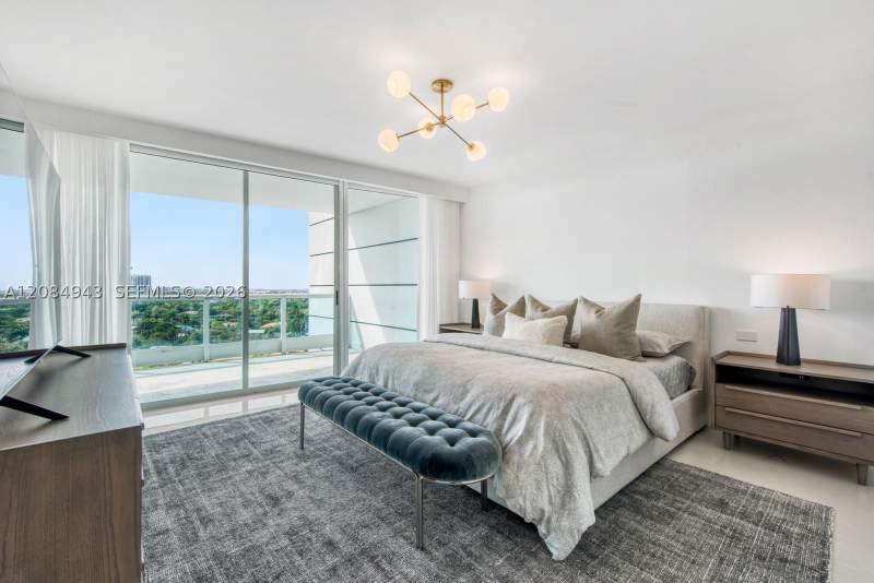 2 bedroom Condominium at 2127 Brickell Ave 1605, Bristol Tower Condo, Miami — photo 5