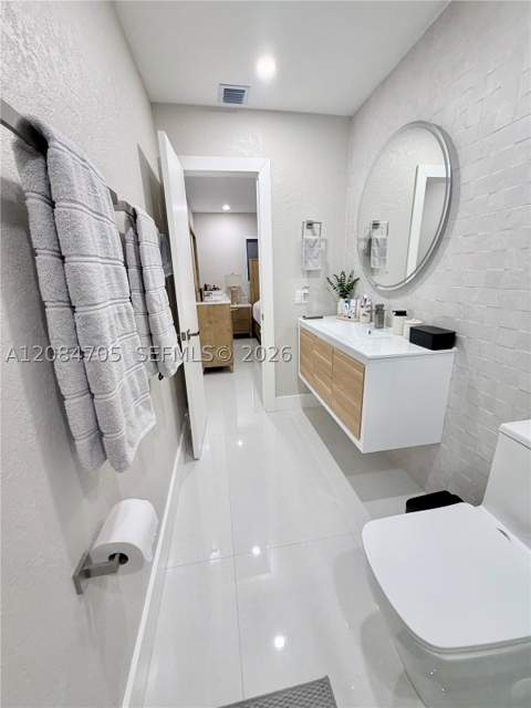 2221 NW 170th St, Miami Gardens FL - photo 12 of 27