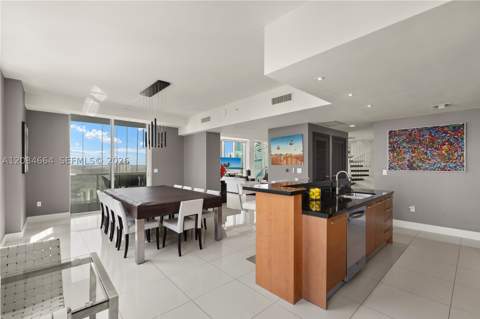 244 Biscayne Blvd Ph4908, Miami FL - photo 14 of 44