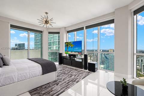 244 Biscayne Blvd Ph4908, Miami FL - photo 17 of 44