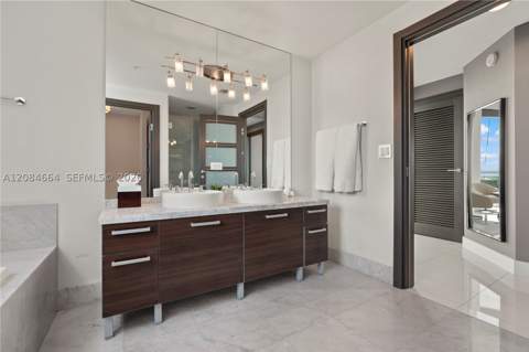 244 Biscayne Blvd Ph4908, Miami FL - photo 21 of 44