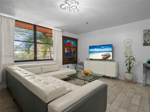 671 NE 195th St 329E, Miami FL - photo 13 of 60