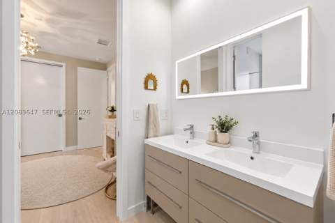 3082 Indiana St, Miami FL - photo 23 of 37