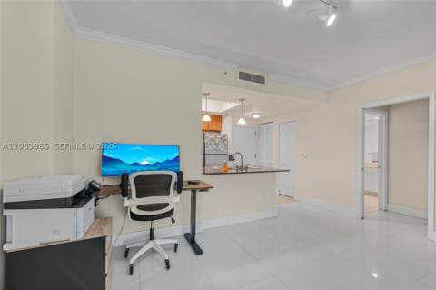 2000 N Bayshore Dr 408, Miami FL - photo 16 of 27