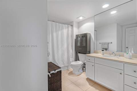 2000 N Bayshore Dr 408, Miami FL - photo 17 of 27