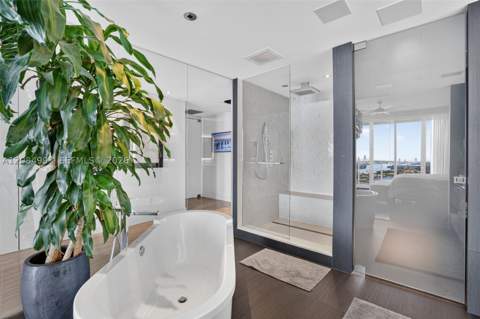 2020 N Bayshore Dr 3708, Miami FL - photo 17 of 40
