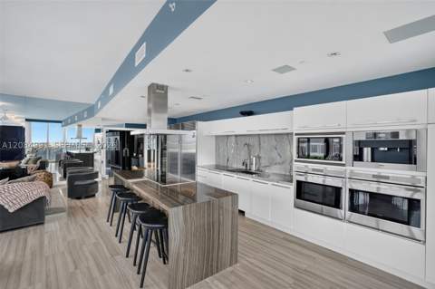 2020 N Bayshore Dr 3708, Miami FL - photo 8 of 40