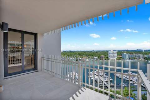 2 Grove Isle Dr B1709, Miami FL - photo 15 of 17