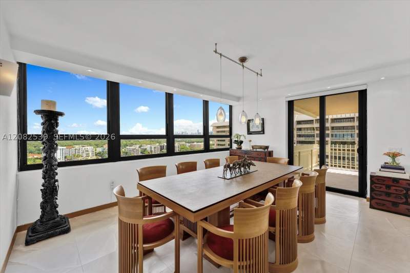 3 bedroom Condominium at 2 Grove Isle Dr B1709, Grove Isle Condo, Miami — photo 4