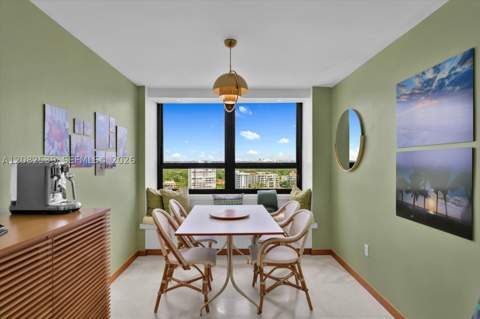 2 Grove Isle Dr B1709, Miami FL - photo 6 of 17