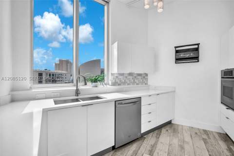 3029 NE 188th St 725, Aventura FL - photo 12 of 39