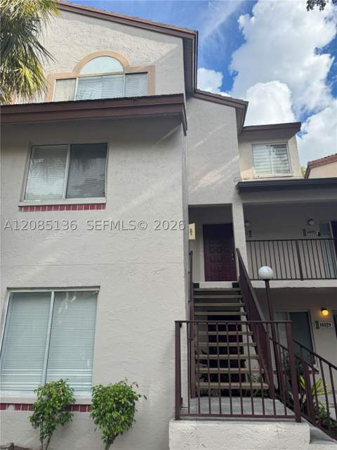 14035 SW 91st Ter 14035, Miami FL - photo 9 of 41