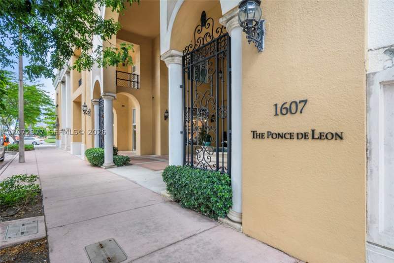 3 bedroom Condominium at 1607 Ponce De Leon Blvd 9B, The Ponce De Leon Condo, Coral Gables — photo 2