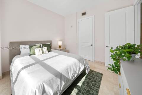 1607 Ponce De Leon Blvd 9B, Coral Gables FL - photo 21 of 44