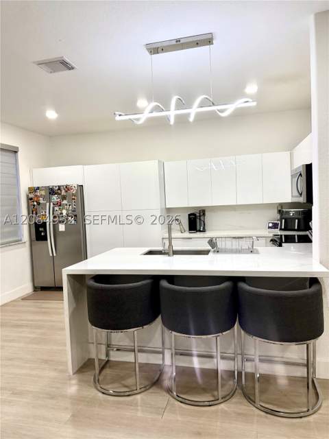 7796 NW 114th Pl, Doral FL - photo 11 of 24