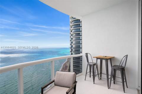 18201 Collins Ave 4709, Sunny Isles Beach FL - photo 21 of 32