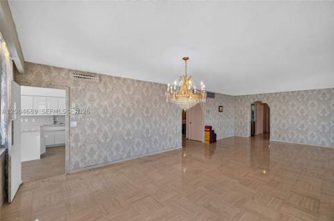 5660 W Collins Ave 6D, Miami Beach FL - photo 23 of 72