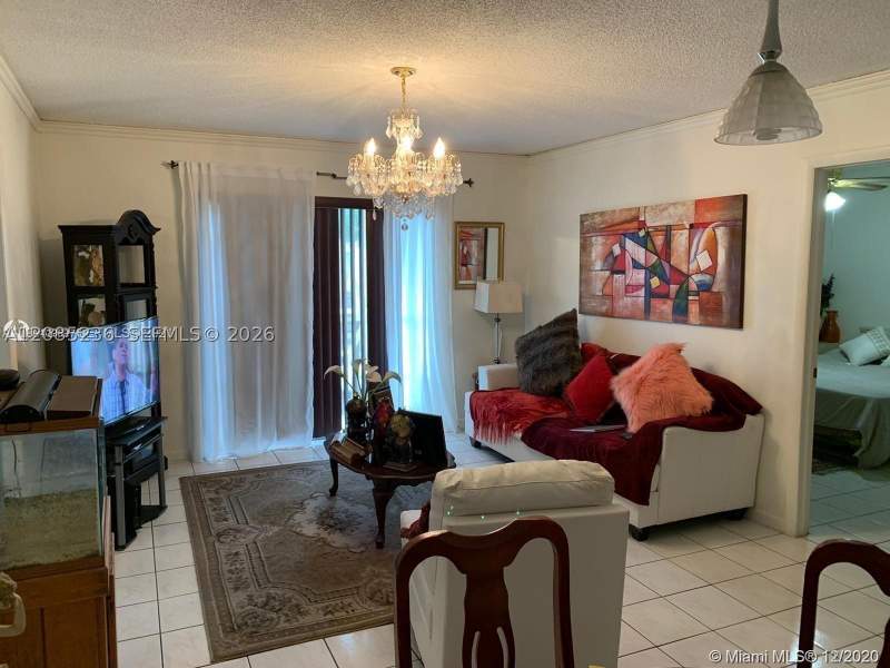 2 bedroom Condominium at 4725 NW 7th St 203-3, Sunset Villas Condo, Miami — photo 2